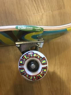 BLIND COMPLETE SKATEBOARD LOGO GLITCH GREEN/YELLOW 7.875" Skate Board BLACK -Skateboard Equipment Store 35894 2