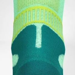 Bauerfeind - Women's Outdoor Performance Compression Socks Size Medium US Size 4.5 - 6 Euro Size 35 - 37 -Skateboard Equipment Store 39871 5