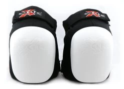 Exite - Pro 540 Knee Pads Black / White Pads [Size: S]